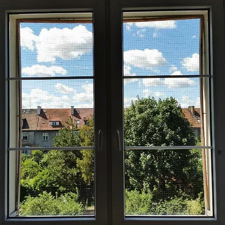 Comfortable Close To The Center And Sea *