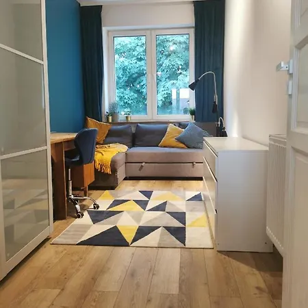 Comfortable Close To The Center And Sea גדנסק