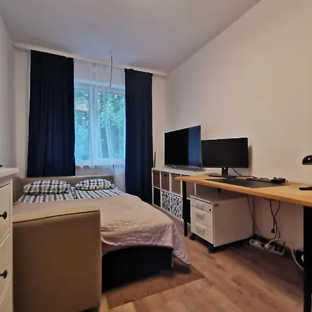 Comfortable Close To The Center And Sea Apartment Gdansk